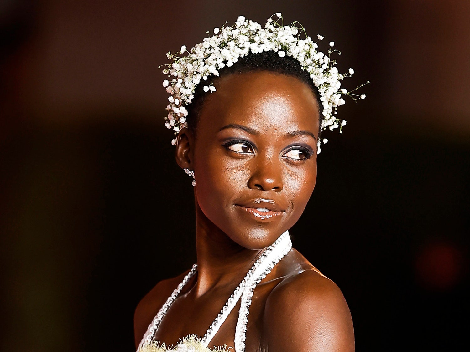 8 Natural Bridal Hairstyles That Will Elevate Your Wedding Day Look