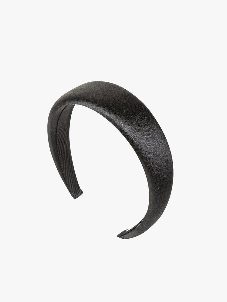 Kate Headband black band on light grey background